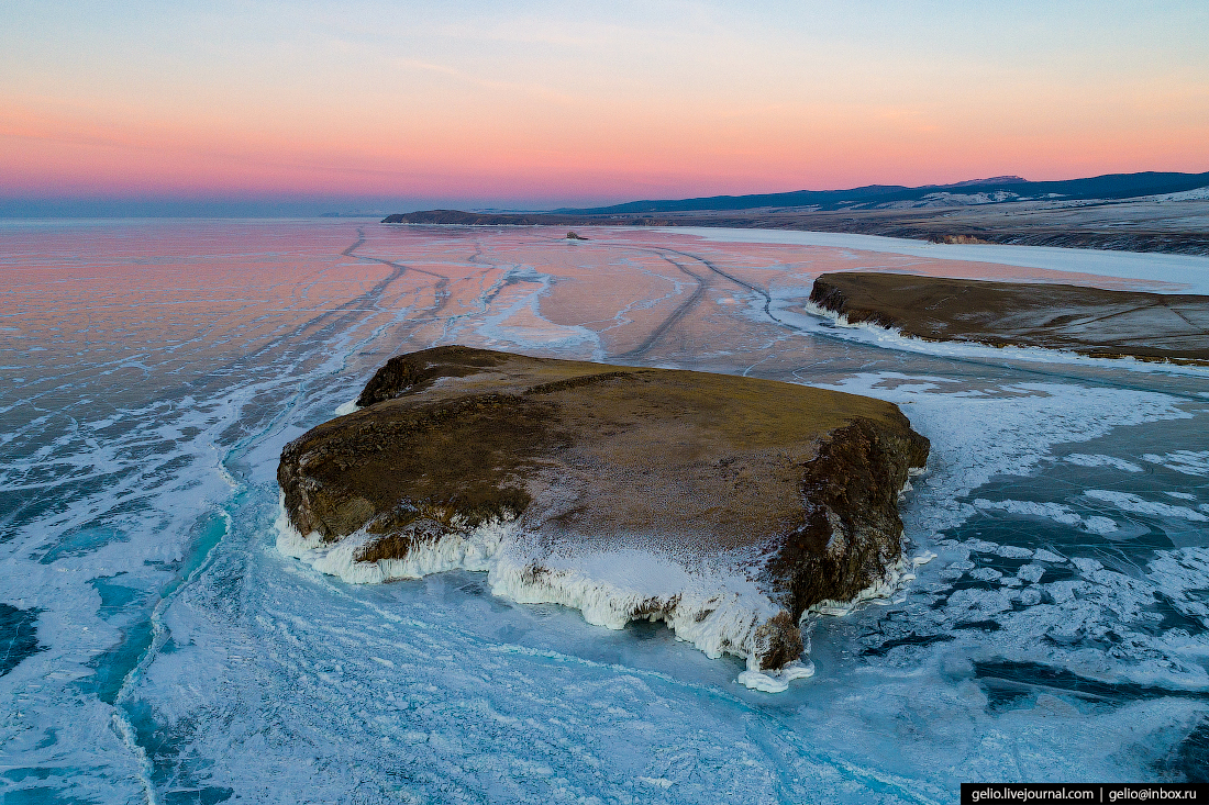 Зимний Байкал: километры прозрачного льда остров, можно, здесь, Байкал, называют, Байкала, более, бурятского, находится, побережье, Байкале, Ольхона, озера, озеро, большой, скалы, очень, который, расположен, места
