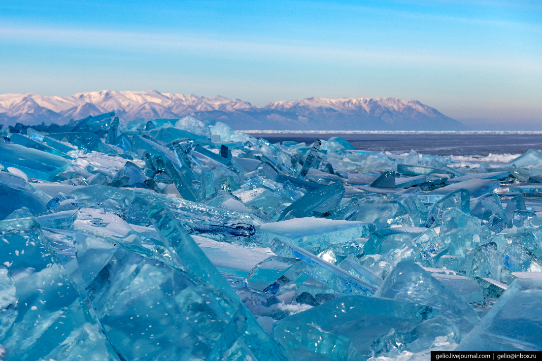Зимний Байкал: километры прозрачного льда остров, можно, здесь, Байкал, называют, Байкала, более, бурятского, находится, побережье, Байкале, Ольхона, озера, озеро, большой, скалы, очень, который, расположен, места