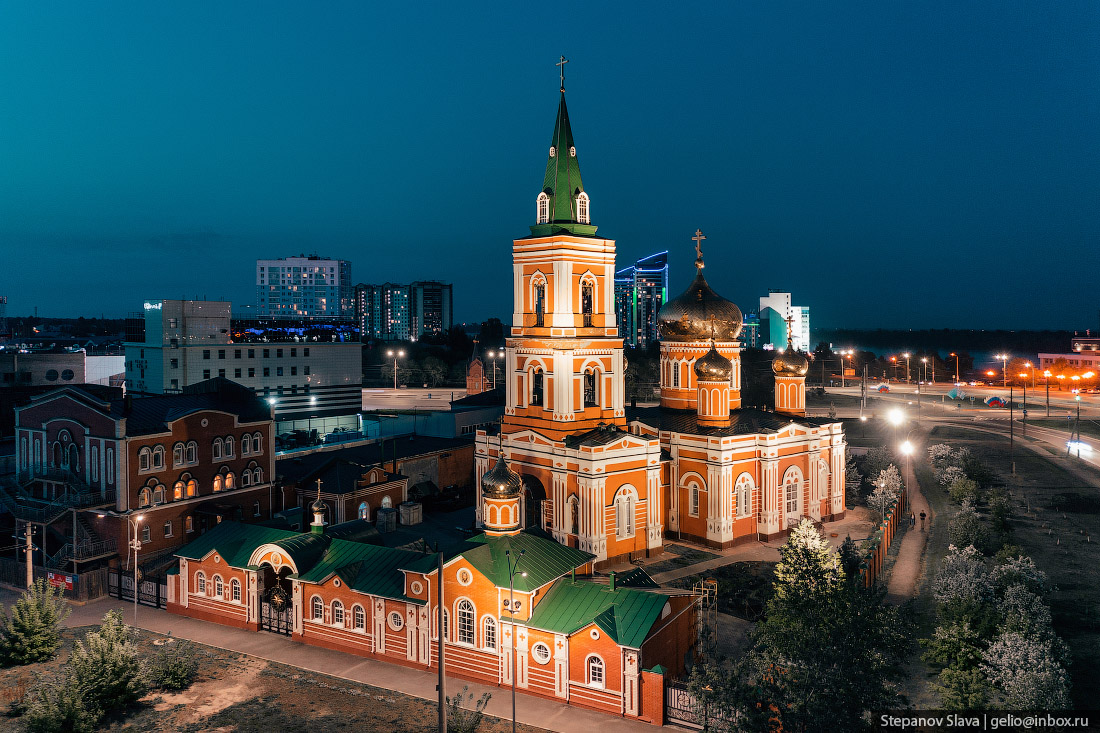 Барнаул с высоты, Знаменский женский монастырь