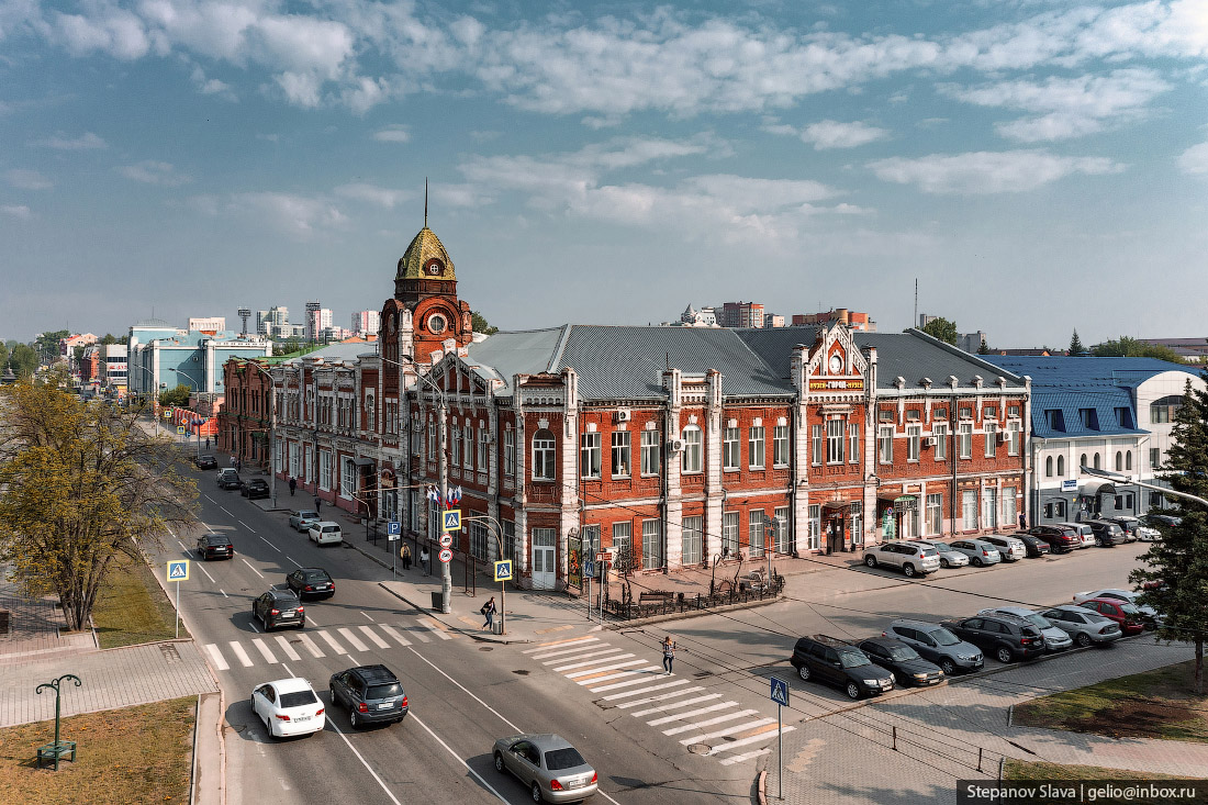 Барнаул с высоты, городская дума, музей город