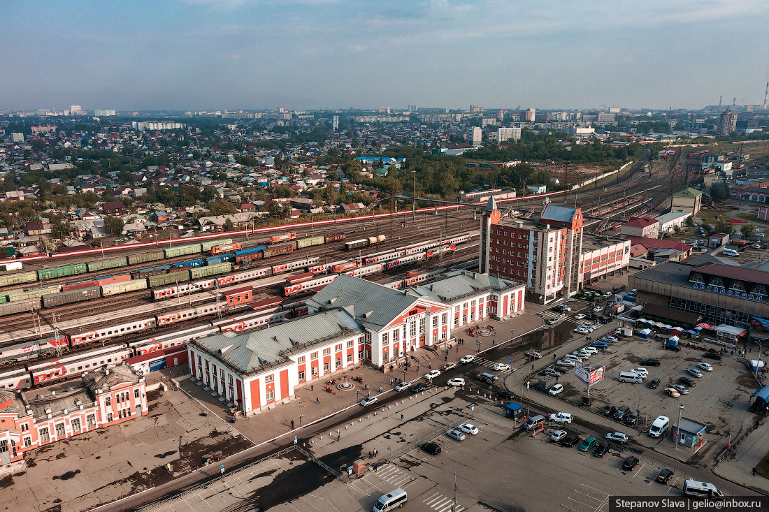Барнаул с высоты, Железнодорожный вокзал