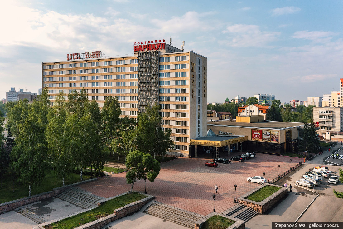 Барнаул с высоты, Гостиница