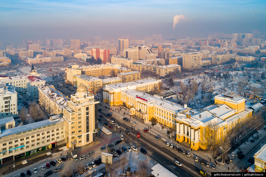 Чита с высоты: город на древнем вулкане здесь, здание, Ленина, месте, города, построили, город, Здание, Александра, после, площадь, начале, Невского, поэтому, часть, колонны, России, установили, собор, площади