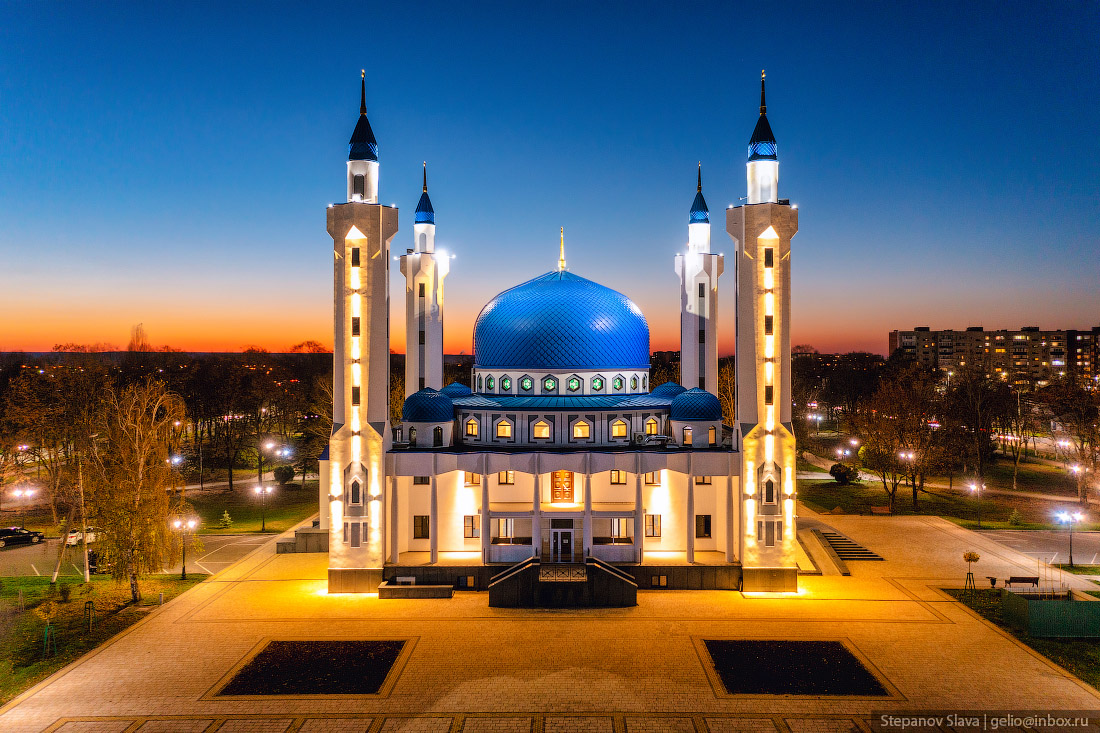 вечерний майкоп, адыгея, мечеть