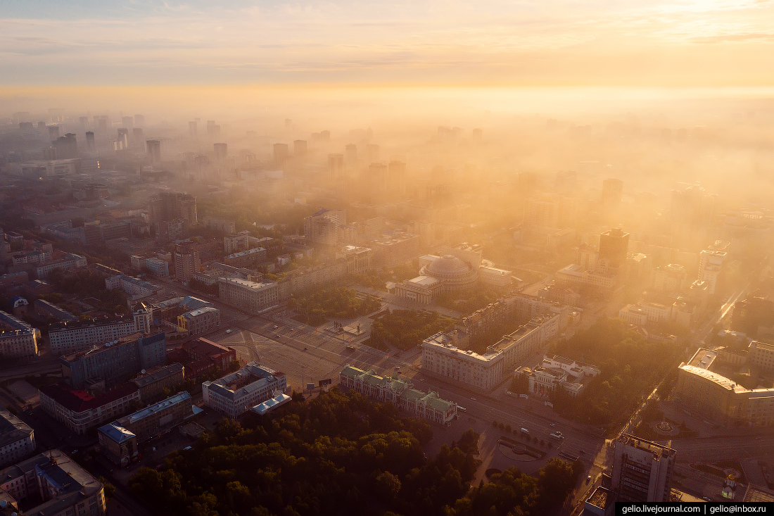 Новосибирск с высоты туман