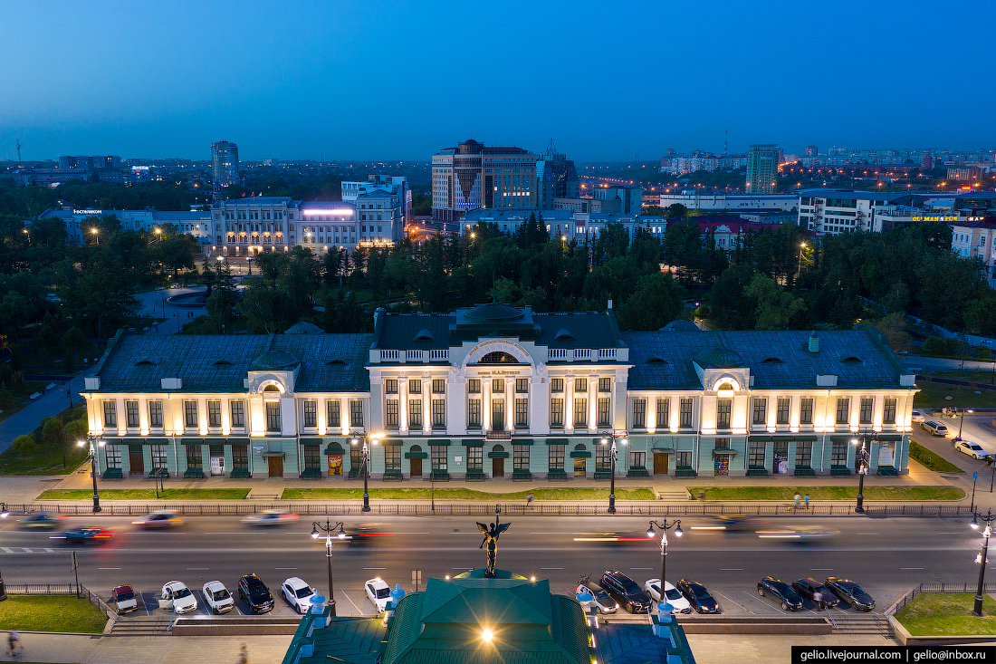 Фото Омска с высоты Музей Врубеля