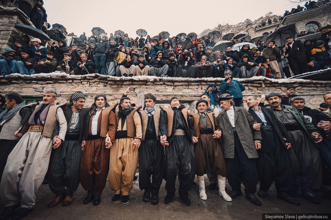 Праздник Пир-Шаляр в Иранском Курдистане 