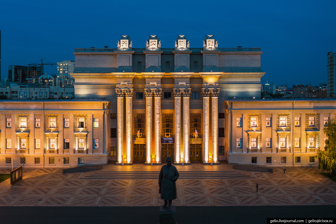 Фото Самары с высоты Самарский академический театр оперы и балета