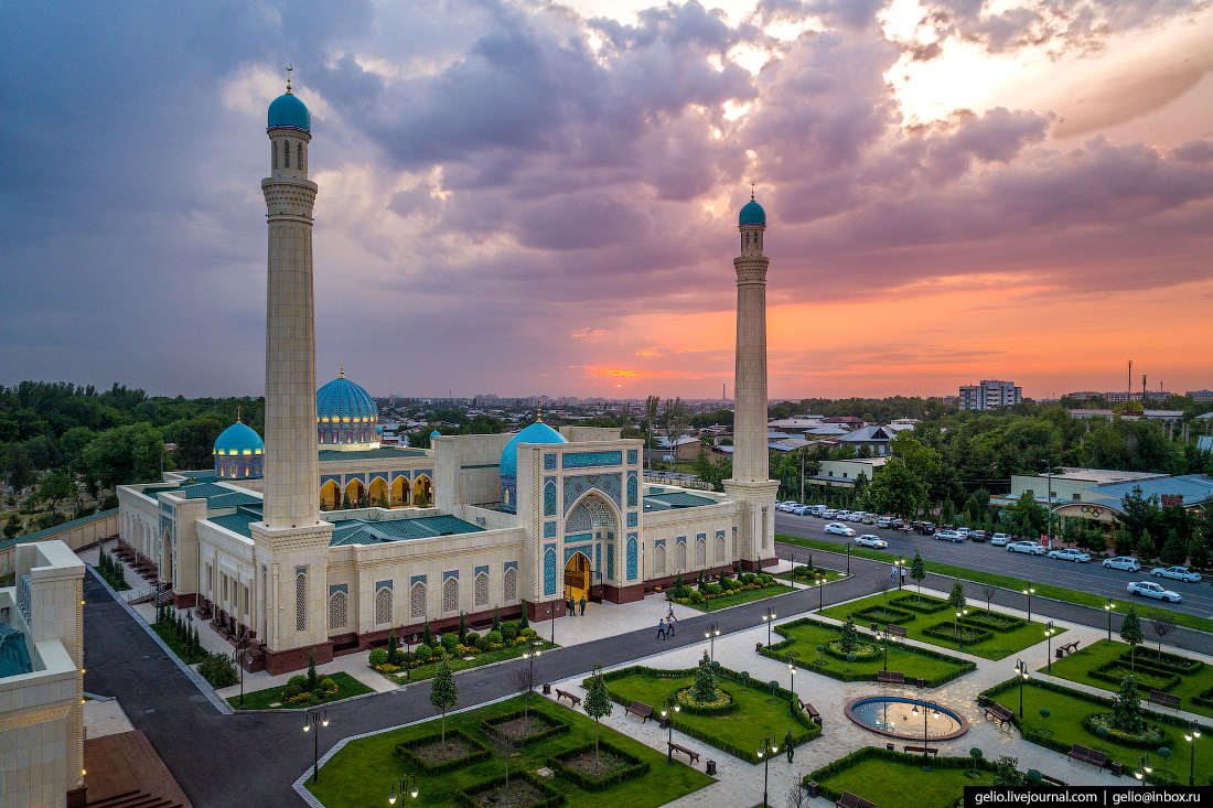 Ташкент с высоты: самый большой город в Средней Азии Узбекистана, Ташкента, Ташкент, территории, можно, более, здание, который, начали, открыли, город, здесь, площади, честь, Узбекистане, мусульман, Средней, отдыха, Здесь, здания